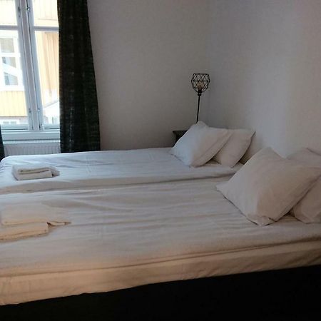 Melleruds Golfklubb Bed & Breakfast Zewnętrze zdjęcie